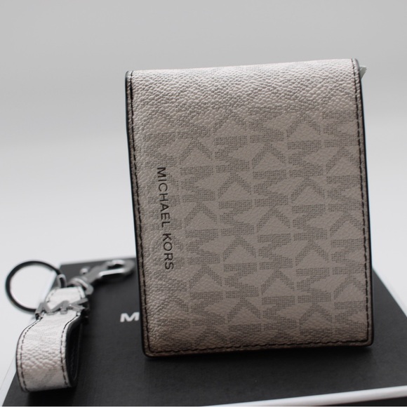 Michael kors Men’s Wallet Brand New with a Key Chain - Picture 4 of 7